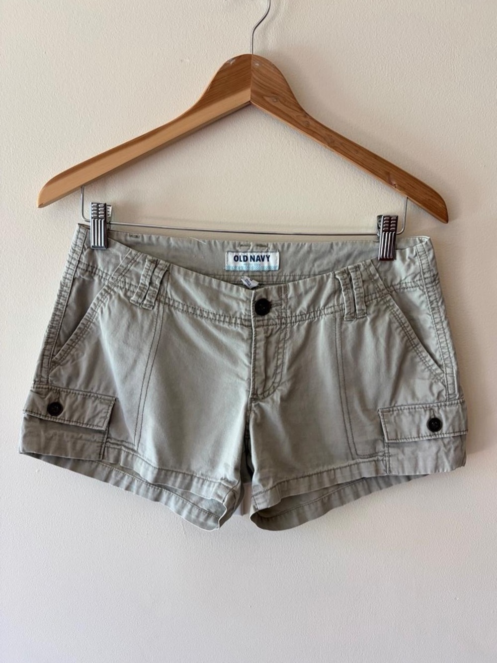 Vintage low rise cargo shorts khaki olive green utility summer Old Navy Y2K 0 XS
